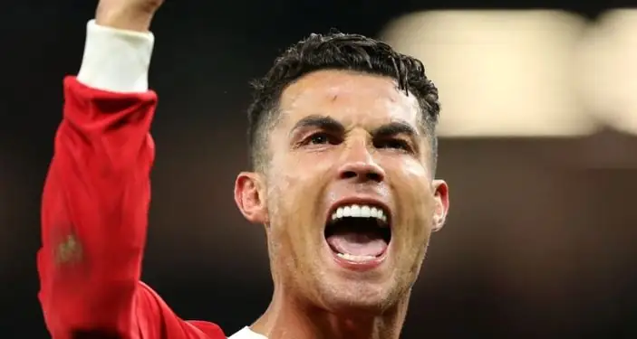 Biasa Aksinya yang Ditiru, Kali Ini Cristiano Ronaldo Coba Duplikat 'Antony Spin' di Laga Kontra West Ham