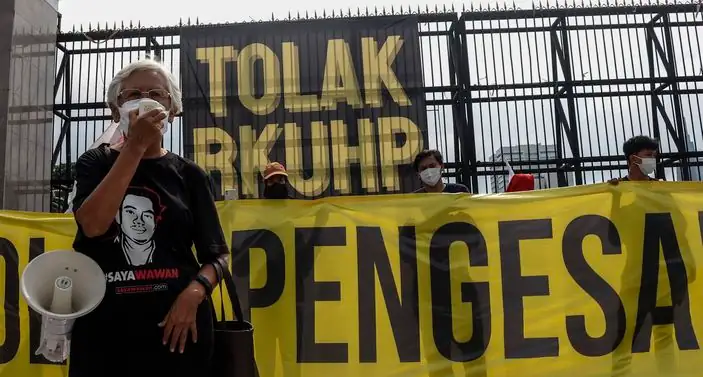 DPR Akui KUHP Bukan Produk Hukum Sempurna, Ajak Masyarakat Tidak Demo