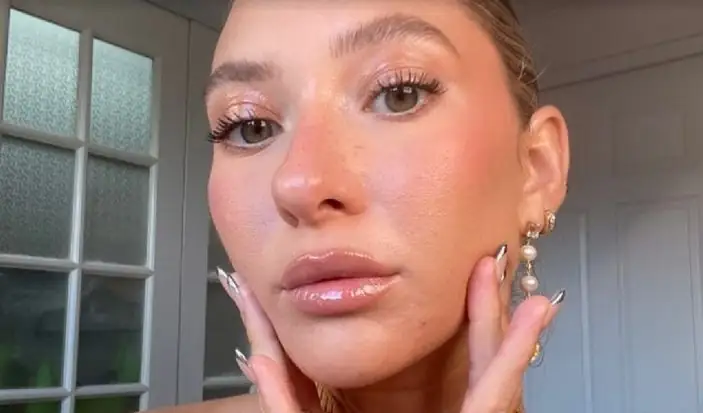 Gym Lips, Tren Makeup Ringan dan Mudah untuk Tetap Tampil Flawless