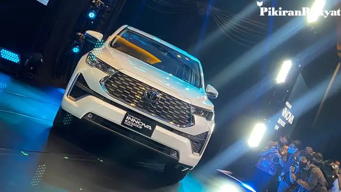 Harga Baterai Innova Zenix Bikin Kaget, Satu Unit Nyaris Kebeli Yamaha Nmax
