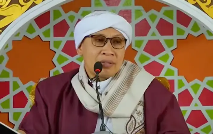 Profil Buya Yahya dan Perjalanan Dakwahnya