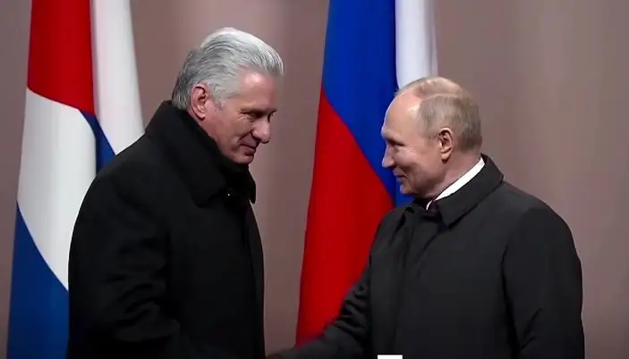 Vladimir Putin Gandeng Presiden Kuba untuk Memperkokoh Hubungan Melawan Amerika Serikat
